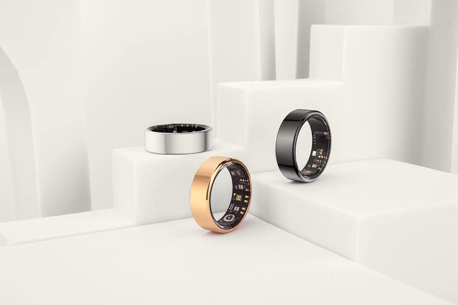 The Aurora Ring in silver, gold and black
